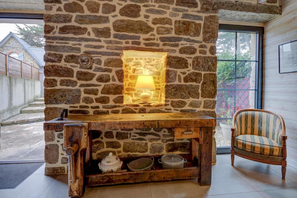 Minihic - Belle Maison 3 Chambres- Proche Hébergement de vacances *